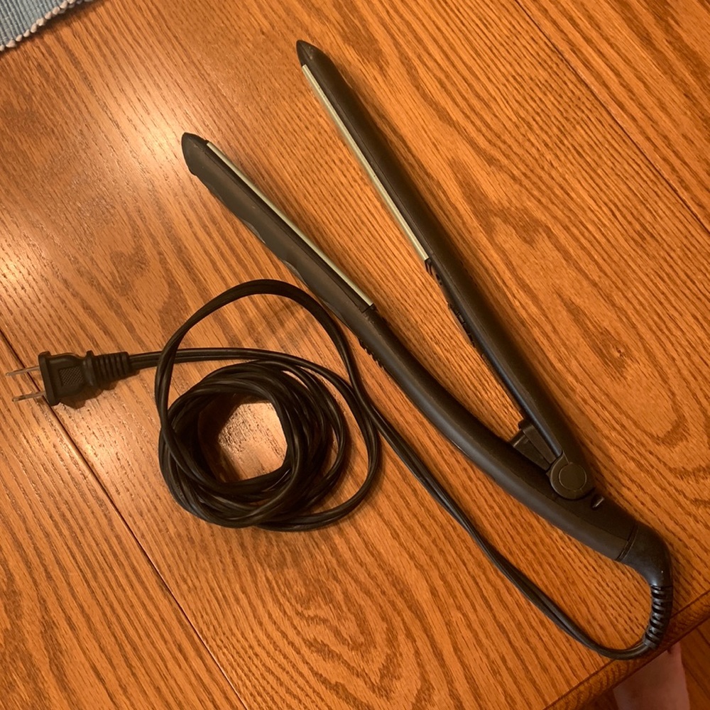 Hair Straightener